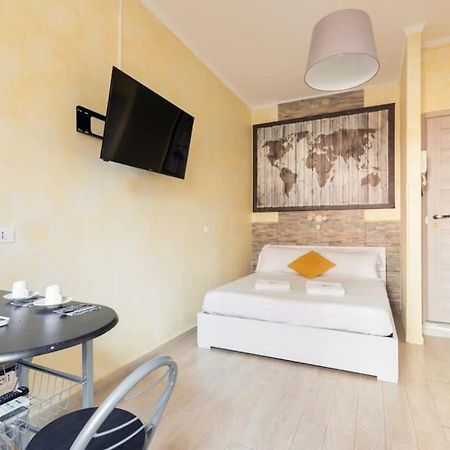Private Suite In A Guest House With Private Bathroom N3 Рим Экстерьер фото